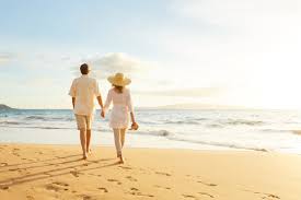 10 gaya unik untuk foto prewedding photo studio via. 5 Padu Padan Busana Untuk Prewedding Di Pantai Ini Bisa Kamu Coba Lho Bukareview
