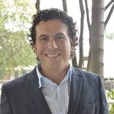 Felipe Velez's Instagram, Twitter & Facebook