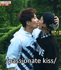 10 Male Idols Who Took Fanservice Way Too Far Got7 Youngjae Got7 Funny Got7 Meme