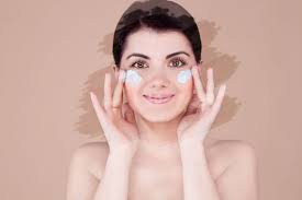 Early adolescence from age 10 to 13, middle adolescence from 14 to 17 and late adolescence from 18 to 21. 18 Fabulous Beauty Tips For Teens Mamiverse