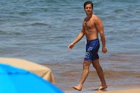 Well it turns out jeff actually doesn't have those photos cause he's perfe. Josh Peck Gets His Pecks Out At The Beach
