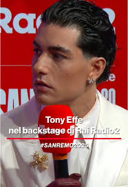 Califano: Un Mito Rivisitato da Tony Effe a Sanremo 2025