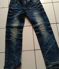 Denim memiliki karakteristik, bahan dan ciri tersendiri yang membedakannya dengan jeans. Soscilla Fakta Dan Karakteristik Kain Denim Bahan Jeans