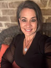 Larissa Farley (@larissafarleysmiles) • Instagram photos and videos