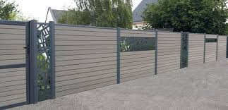 Des Lames Decoratives En Aluminium Pour Ma Cloture Cloture Composite Decoration Jardin Exterieur Cloture