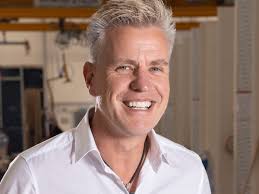 Holzbau auf dem Vormarsch: von BMW bis Kindergarten