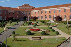 Hopital Maison Blanche Chu De Reims Fiv Fr