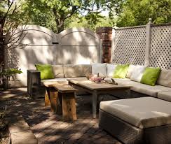 Furniture fashion presents 100 outdoor kitchen designs and ideas from around the world to give you inspiration for your own backyard project. 26 Inspiring Small Backyards House Home