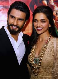 Ranveer Singh And Deepika Padukone Bollywood Actress Bollywood Celebrities Deepika Ranveer