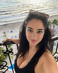 I LOVE YOU ALL 🌺. ENJOY TIME WITH YOUR FAMILIES ❤️‍🔥💋 #CoteDePablo #NCIS  #ZivaDavid #Actress #ChileanActressv #Hollywood #TVStar #CotedePabloFans  #NCISFans #ZivaDavidForever #Celebrity #RoleModel #Inspiration  #LatinxActress #WomanInFilm #Talented ...