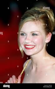 Kirsten dunst left hi-res stock photography and images