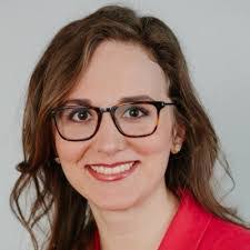 Lori Kangas's Instagram, Twitter & Facebook