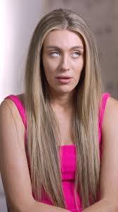 Joni Sharpe's Instagram, Twitter & Facebook