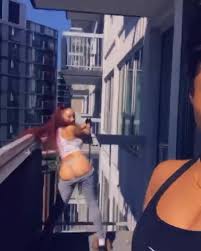 Bhad Bhabie's wildest twerking in a car - unfiltered footage