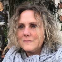 20+ "Karin Med" profiles