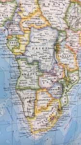 世界地図リニューアル 壁に付けている地図がボロボロになって新しいのを付けます 25 Andy S Kids こども英会話 Facebook