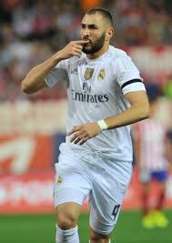 France's top scorer in the champions league, karim benzema has 81 caps in the french national team, but has not been called to france since 8 october 2015. Tcr On Twitter Karim Benzema Scores His First Goal Since November 2017