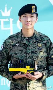 Latest sizzling army stills of lee seung gi prior to scheduled october 31 military service discharge. Lee Seung Gi Reflects On Past Two Years Shares Future Plans As He Is Discharged From Military Soompi