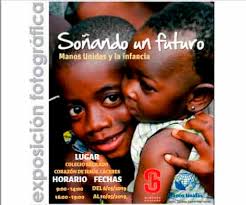 Exposición de Manos Unidas en el colegio Sagrado Corazón de Cáceres