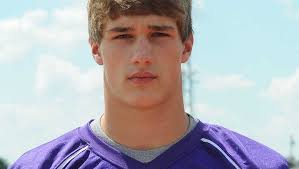 Canyon linebacker Douglass named to first-team all-state football team