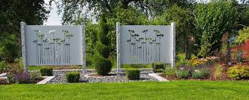 Google Ergebnis Fur Https Www Tiko Design De Wp Content Uploads 2016 12 Moderner Sichtschutz Metall Jpg In 2020 Sichtschutz Garten Sichtschutz Terrasse Garten Design
