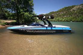 Best Wakeboard Boats Compare Wakeboard Boat Reviews Ratings Wakeboard Boats Boat Wraps Wakeboarding