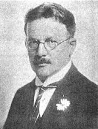 Robert Manzer's Instagram, Twitter & Facebook