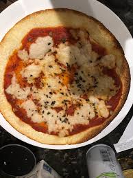 Spizzico di pizza aka pizza bites. Best Pizza Ever Trader Joe S Cauliflower Crust With Miyoko S Mozz Basil And A Drizzle Of Olive Oil I M Weird About Vegan Cheese I Despise Daiya And Follow Your Heart But This Was