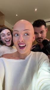 Madison Boyle's Instagram, Twitter & Facebook