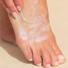14 Best Foot Creams For Dry Feet And Cracked Heels 2020 Allure