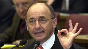 Comprehensive alfred sauter chess games collection, opening repertoire, tournament history, pgn download, biography and news. Nusslein Affare Vertrag Vom Ex Justizminister Sauter Bayern Sz De