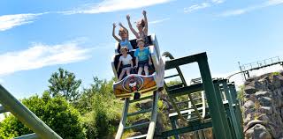 Vom gipfel haben sie eine herrliche sicht auf die größte rheinschleife. Attraktionen Fur Jung Alt Im Wild Freizeitpark Klotten