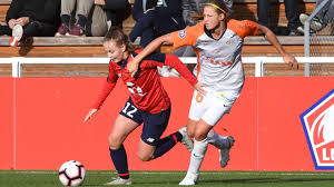 Après avoir organisé une journée porte ouverte pour les féminines samedi 5 juin, le club de football de cazals montcléra organisait son premier tournoi féminin, dimanche 13 juin. Football Equipe De France Feminine Une Liste Elargie Sans Henry Blessee