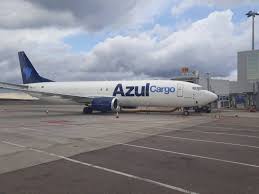 As imagens mostram um pouco da nova classe. Azul Apresenta Em Campinas Seu Primeiro Aviao Exclusivo Para Transporte De Cargas Cbn Campinas 99 1 Fm