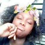 Jonisha Williams's Instagram, Twitter & Facebook