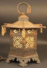 Japanese Hanging Lantern With Cicada Hanging Lanterns Japanese Lamps Japanese Lanterns