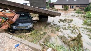 Auf facebook teilen in messenger teilen auf twitter die niederschlagsmengen in der schweiz und den nachbarländer. Schweiz Heftige Unwetter Verwusten Ortschaften Im Kanton Neuenburg Der Spiegel