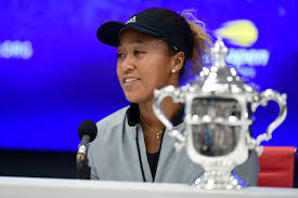У моей мамы фамилия осака, со стороны её семьи. Naomi Osaka Ya Ne Tot Chelovek Kotoryj Tratit Dengi Na Sebya Ya Schastliva Kogda Schastliva Moya Semya