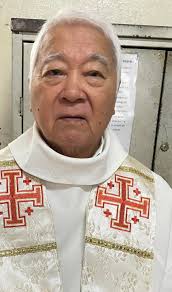 YESS ITS THE SAME DOG DUMPED AT WINNERS FOREST SIDE!!! Poor dog has been  waiting for weeks outside the supermarket for her owner to come back but No  one came for her.