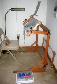 Choosing A Suitable Cross Stitch Frame And Stand Framed Cross Stitch Cross Stitch Rug Hooking Frames