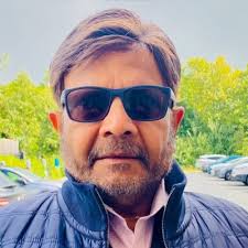 Today marks the death anniversary of the renowned Urdu poet, writer,  critic, and broadcaster, Aziz Hamid Madni. Aziz Hamid Madni was born