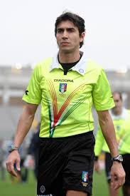 Dirige una gara intensa che gli crea quale problema nella distrubuzione delle. Cagliari E Juventus I Precedenti Con L Arbitro Calvarese Cagliari News 24