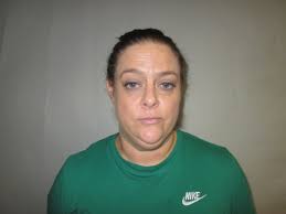 Leslie Freund's Instagram, Twitter & Facebook