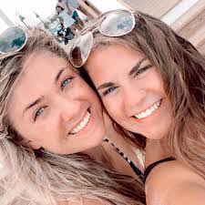 Jenna Anderson's Instagram, Twitter & Facebook