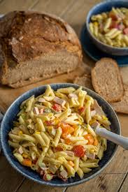 Ob vegetarisch, kalorienarm, nudeln ohne fleisch. Bester Nudelsalat Mit Mayonnaise Einfach Lecker Und Schnell Zubereitet