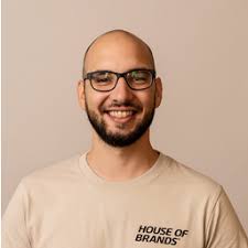 Mitarbeitende von Grofa Action Sports GmbH