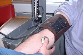 On mesure la tension avec 2 chiffres. Hypotension Planete Sante