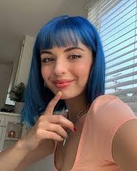 Rebecca Blue's Instagram, Twitter & Facebook