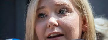 Fall Epstein: Virginia Roberts Giuffre wollte ihre Memoiren unbedingt  veröffentlichen