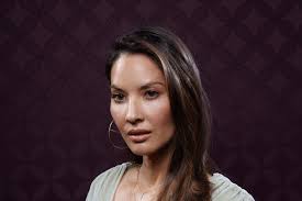 Olivia Munn 'broke down' seeing body after double mastectomy